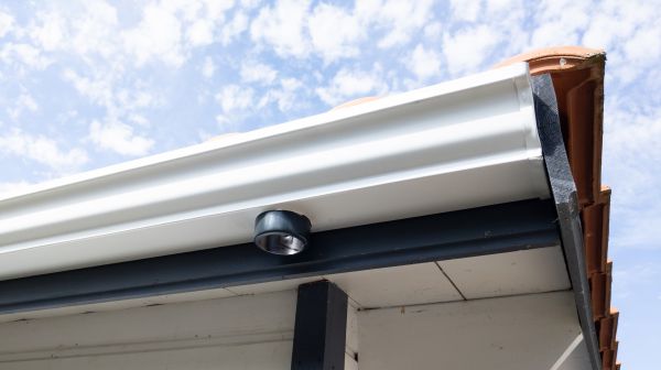 Seamless Gutters Installation in Granger