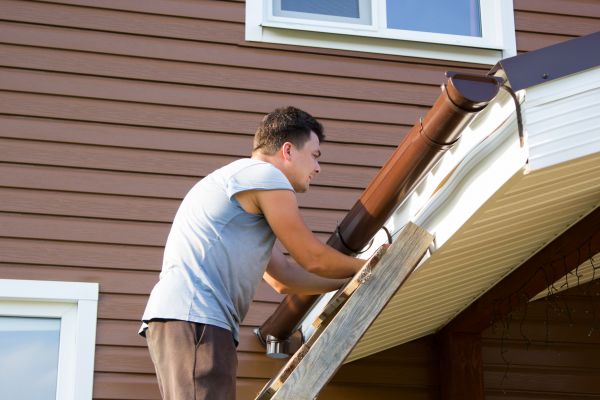 Cost of Porch Gutter Replacement in Granger